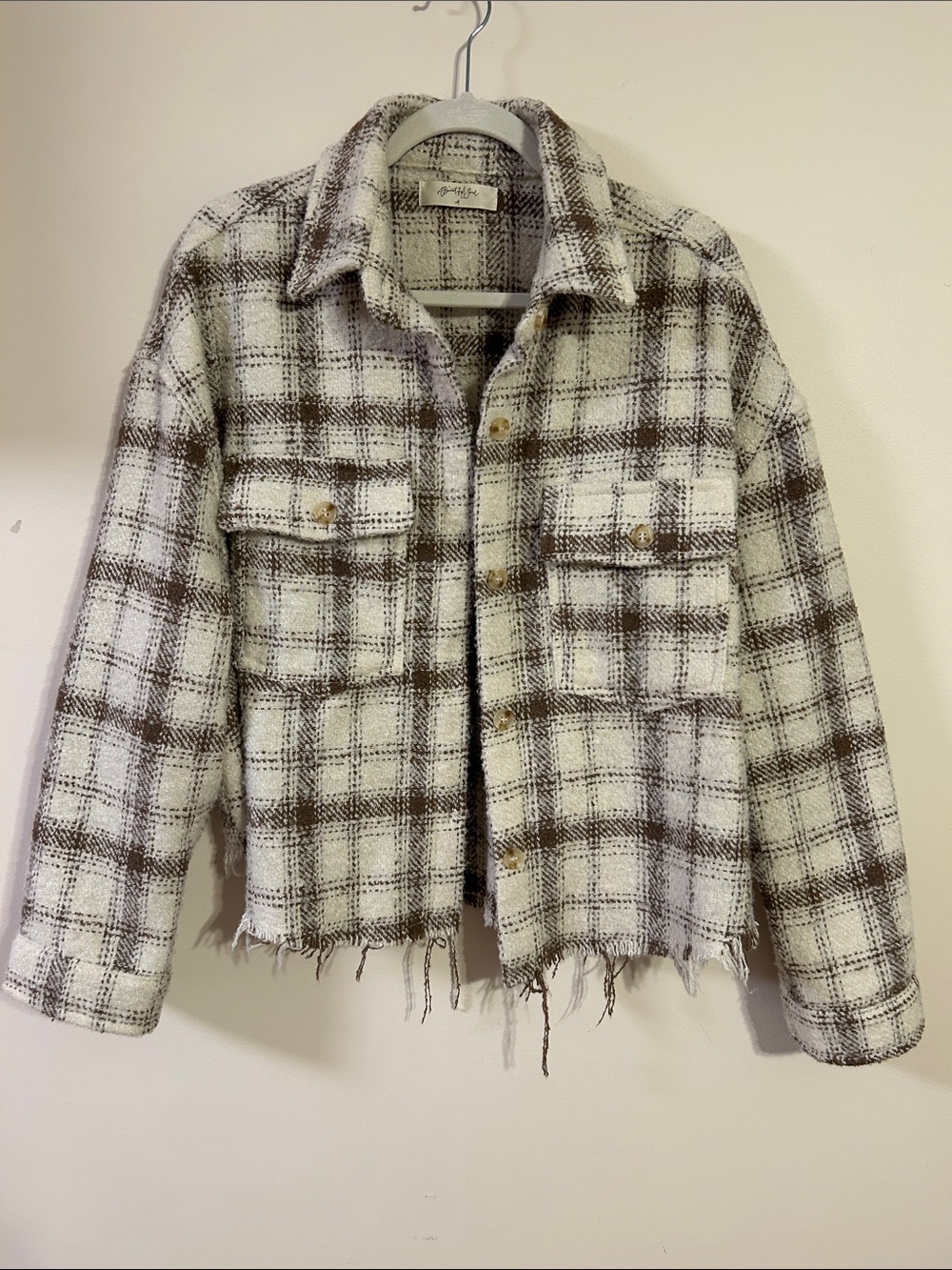 ARULA Plaid Cropped Shacket Jacket in Cream and Brown-Size A (1X-16/18)